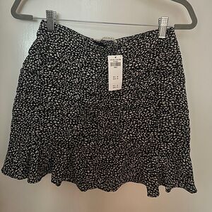 Abercrombie & Fitch Black and White Skater Mini Skirt